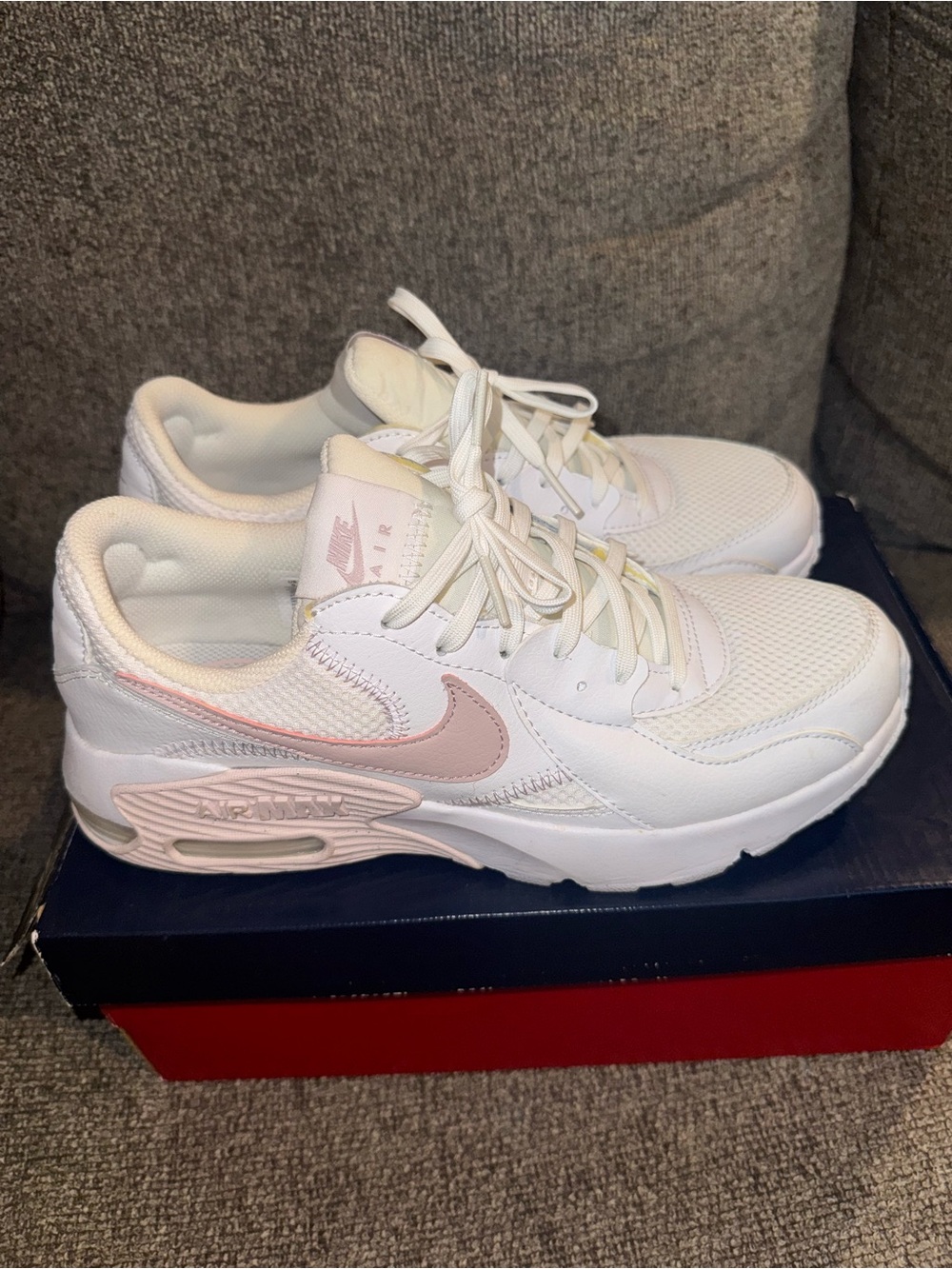 Nike Women’s White & Light Pink Air Max Style Sneakers